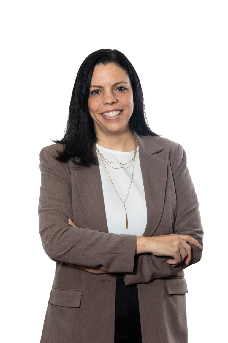 Início 12 Karine Sciarotta